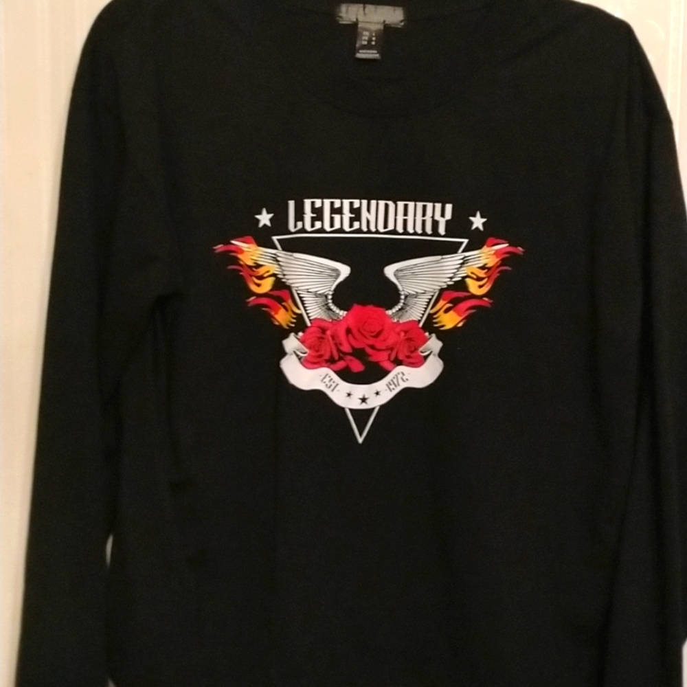 Unisex Large Streetwear Society black long sleeve tee